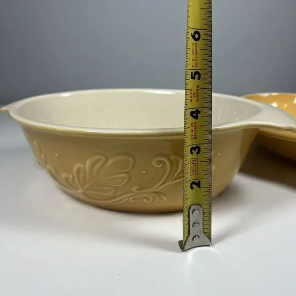 Pfaltzgraff WEIR IN YOUR KITCHEN Yellow Casserole Baking Dish With Lid - Picture 8 of 9